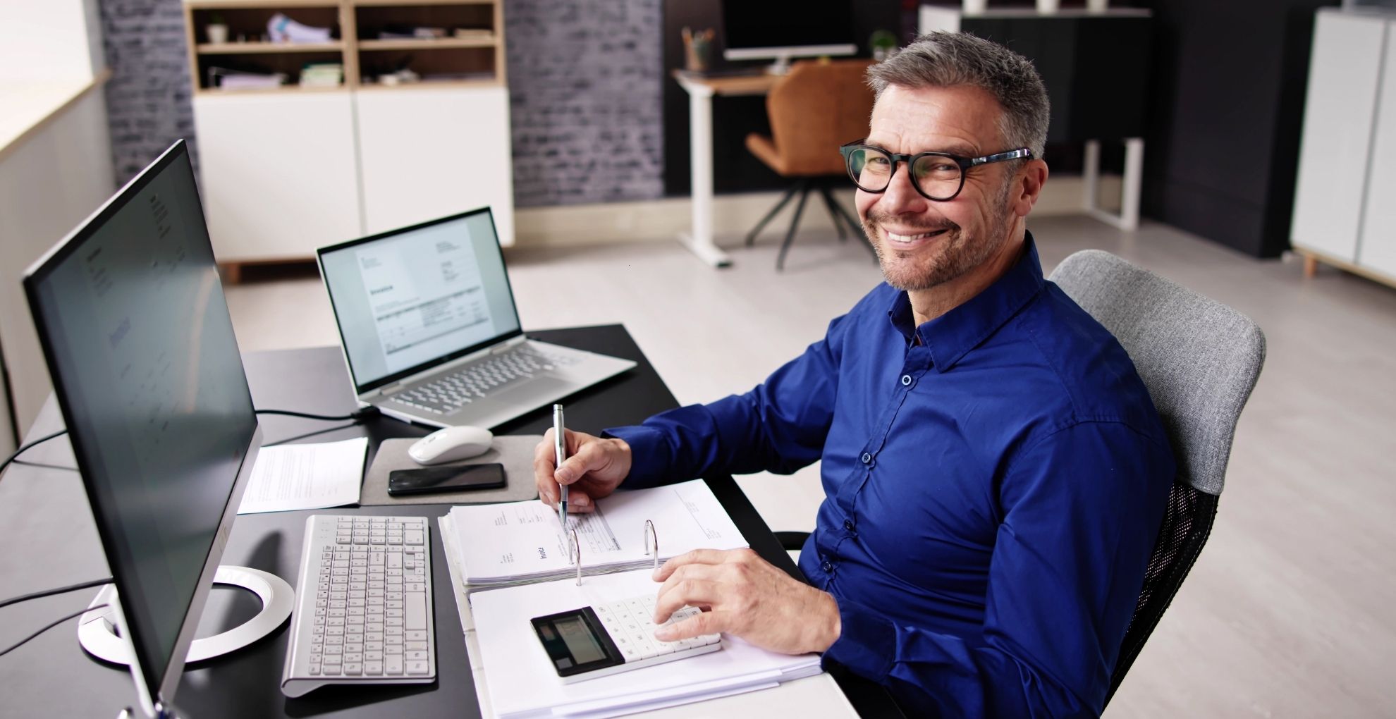 what does a bookkeeper do