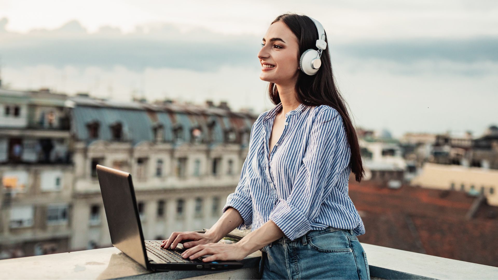 freelancer enjoying freedom of location using their own equipment